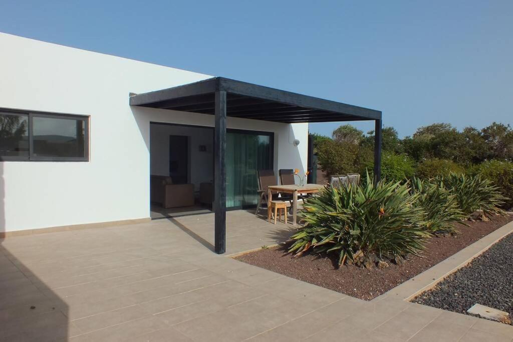 Heated & Shared Pool Villa Matriana 36B, North Shore Villas La Oliva Exterior photo