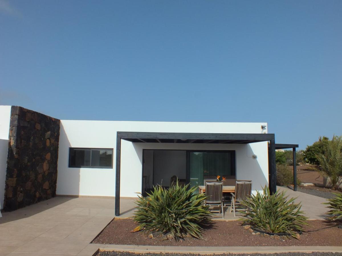Heated & Shared Pool Villa Matriana 36B, North Shore Villas La Oliva Exterior photo