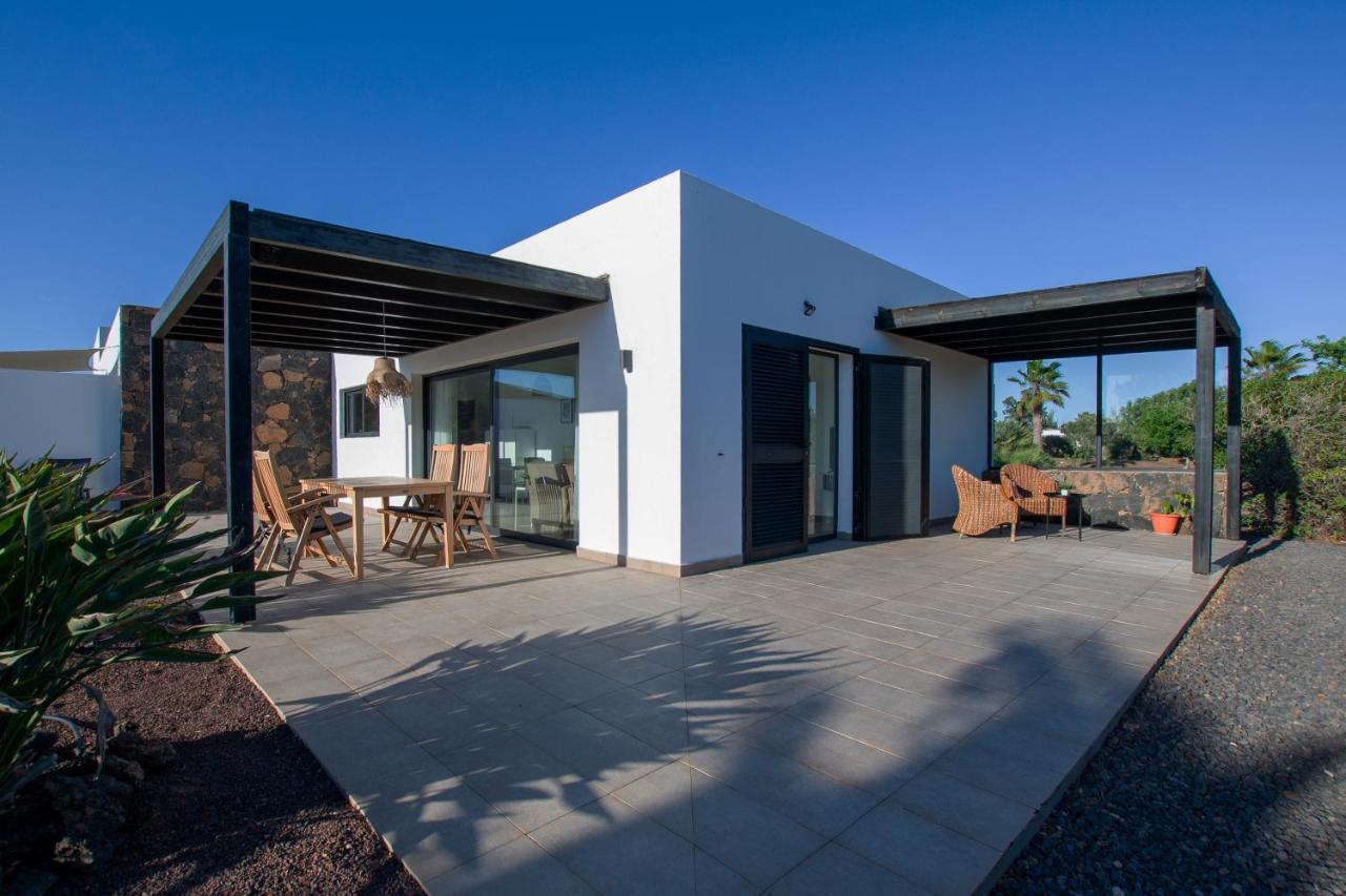 Heated & Shared Pool Villa Matriana 36B, North Shore Villas La Oliva Exterior photo