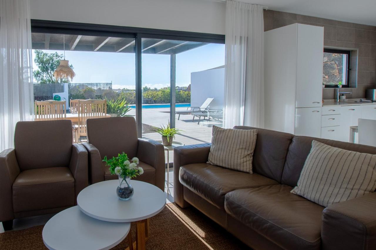 Heated & Shared Pool Villa Matriana 36B, North Shore Villas La Oliva Exterior photo